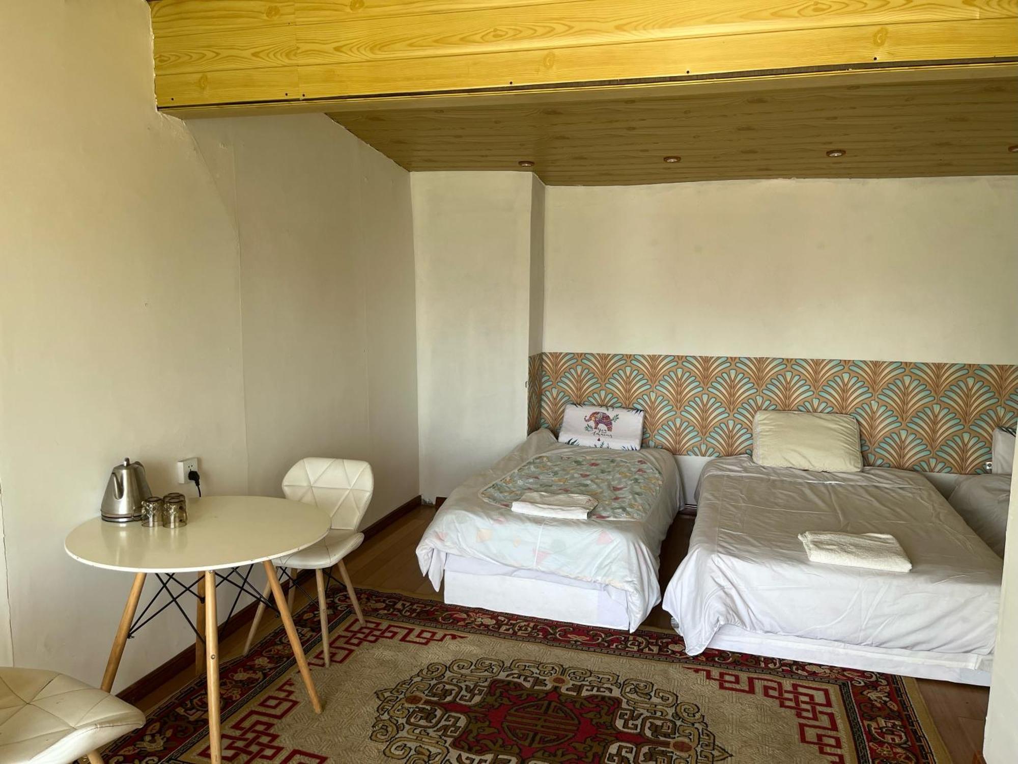 Gana'S Guest House And Tours Ulán Bator Exterior foto